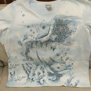 XL (Size 3) Chico's blue t-shirt fish design